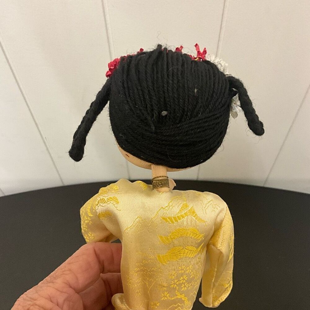 Vintage Handmade Mid Century Japanese Baby Doll Figurine Clothing Flowers Hair - Picture 9 of 11
